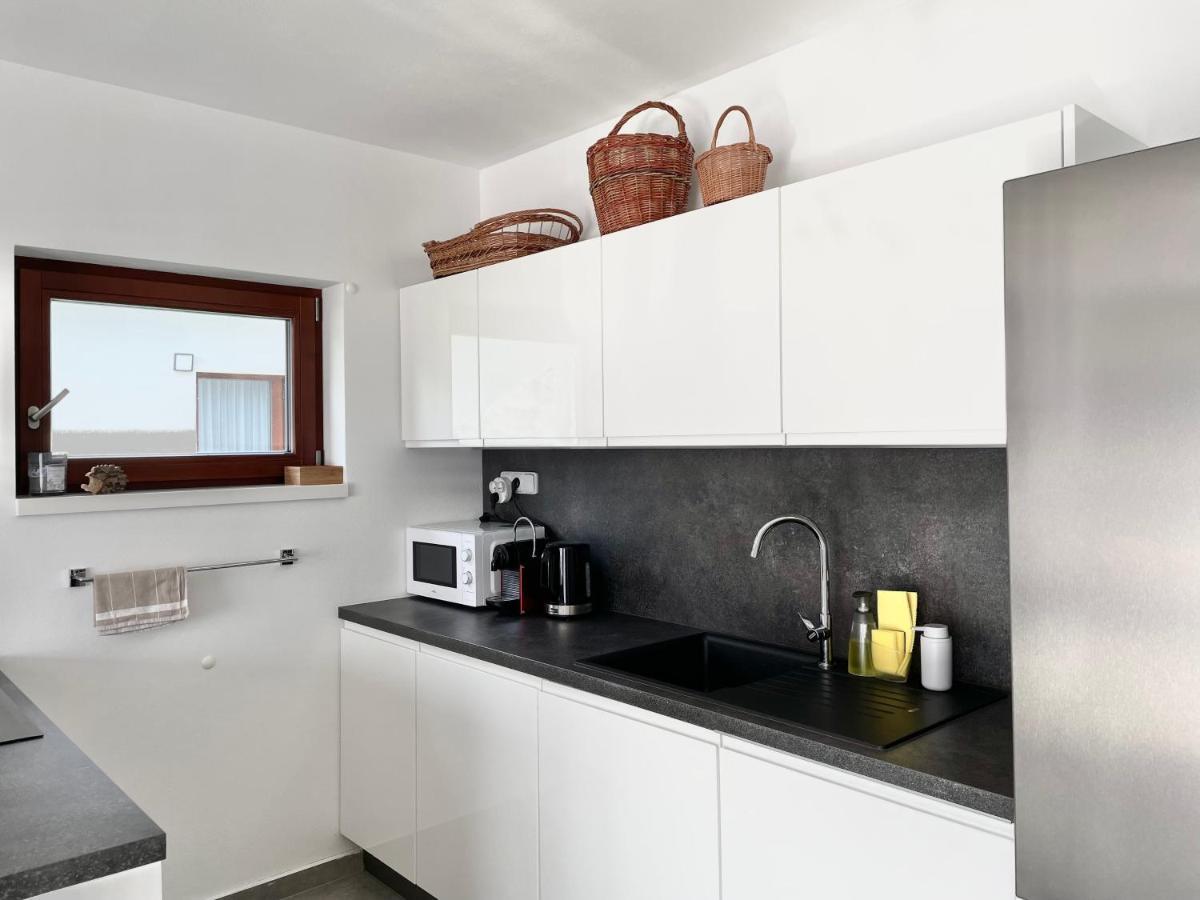 Free Spirit Apartment Nova Pec Bagian luar foto